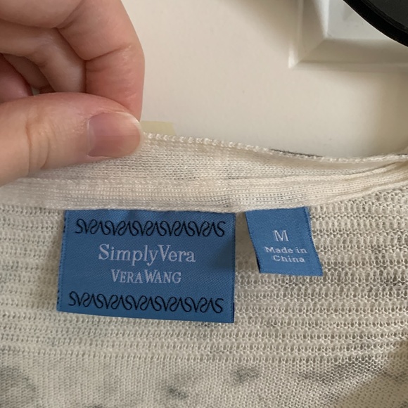 Cute Button-up Vera Wang Cardigan - Picture 2 of 6